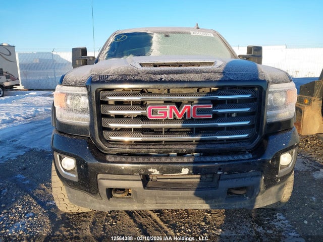 1GT42VCY8KF205835 GMC Sierra K3500 Slt