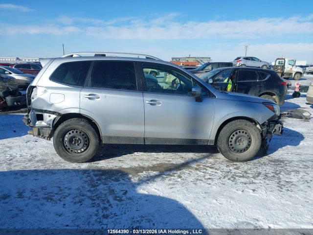 JF2SJHWCXJH435134 Subaru Forester 2.0xt Touring