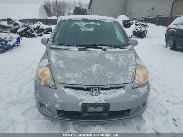 2008 Honda Fit მანქანა იყიდება აუქციონზე, vin: JHMGD38468S808458, აუქციონის ნომერი: 12564410