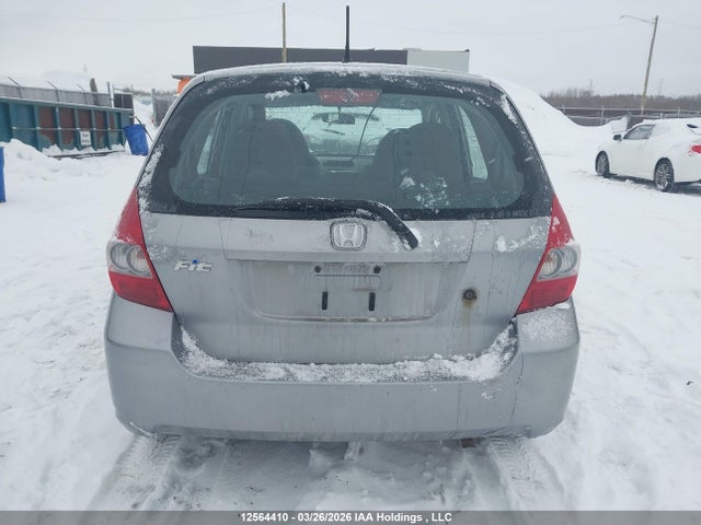 2008 Honda Fit მანქანა იყიდება აუქციონზე, vin: JHMGD38468S808458, აუქციონის ნომერი: 12564410