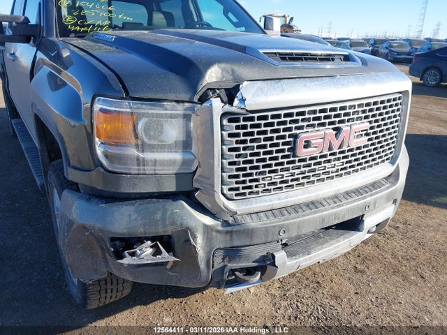 1GT12UEY7HF154606 GMC Sierra K2500 Denali