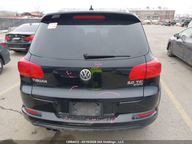 2015 Volkswagen Tiguan მანქანა იყიდება აუქციონზე, vin: WVGJV7AX5FW520299, აუქციონის ნომერი: 12564412