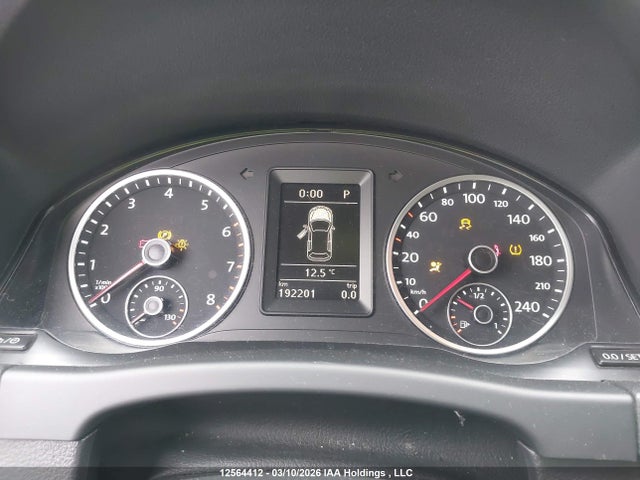 2015 Volkswagen Tiguan მანქანა იყიდება აუქციონზე, vin: WVGJV7AX5FW520299, აუქციონის ნომერი: 12564412