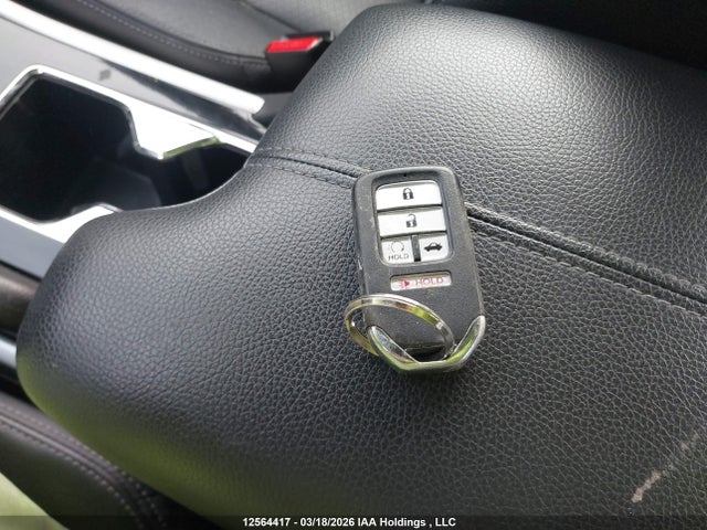 1HGCR2F0XHA802326 Honda Accord Touring
