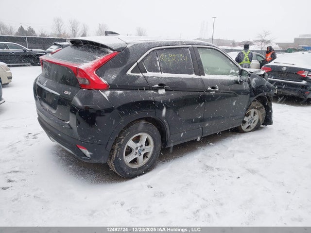 JA4AT3AA7LZ607088 Mitsubishi Eclipse Cross Es