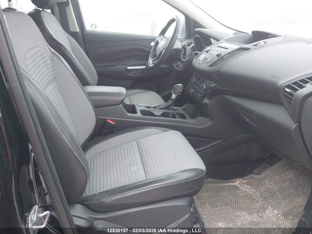 1FMCU9GD4JUA13371 Ford ESCAPE SE