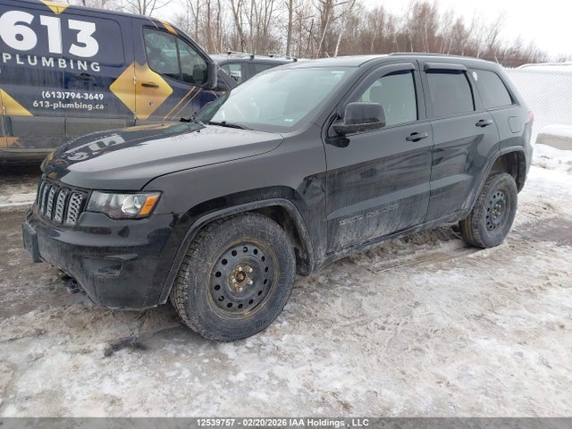 1C4RJFAG3HC830453 Jeep Grand Cherokee Laredo