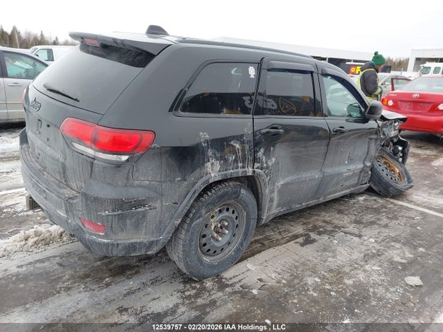 1C4RJFAG3HC830453 Jeep Grand Cherokee Laredo