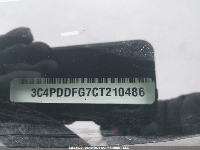12564422 :رقم المزاد ، 3C4PDDFG7CT210486 vin ، 2012 Dodge Journey R/t مزاد بيع
