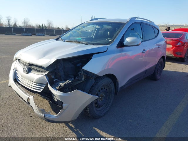 12564423 :رقم المزاد ، KM8JUCAC9CU439936 vin ، 2012 Hyundai Tucson Gls/limited مزاد بيع