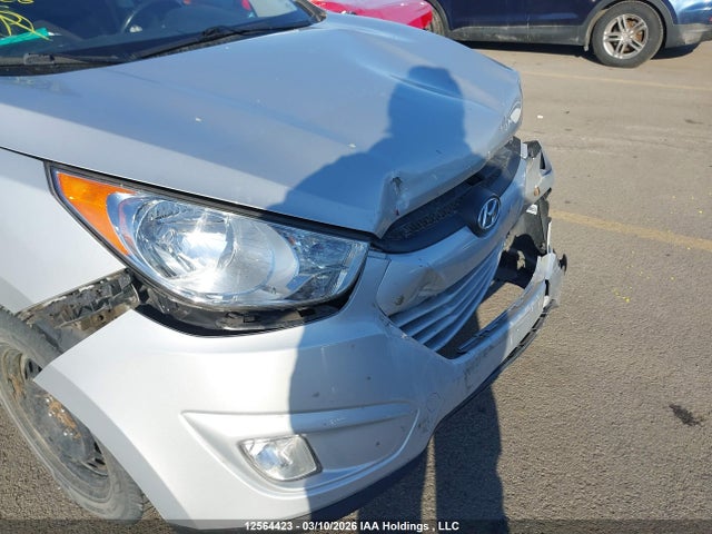 12564423 :رقم المزاد ، KM8JUCAC9CU439936 vin ، 2012 Hyundai Tucson Gls/limited مزاد بيع