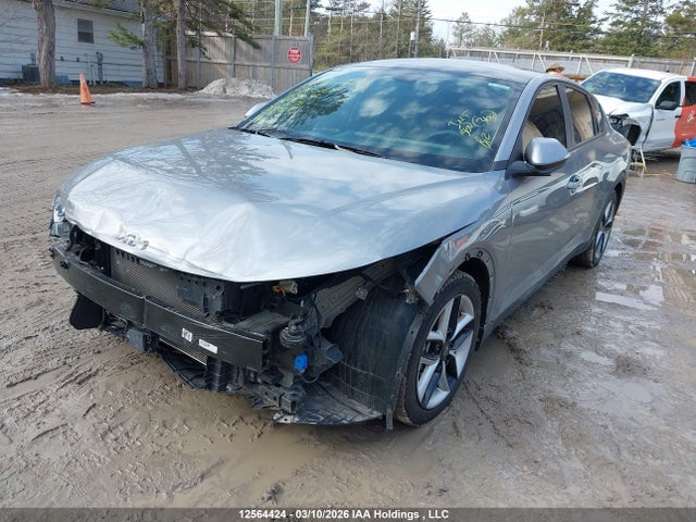 12564424 :رقم المزاد ، 3KPFU4DE0SE115204 vin ، 2025 Kia K4 Ex مزاد بيع