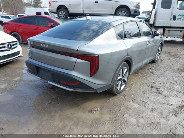 12564424 :رقم المزاد ، 3KPFU4DE0SE115204 vin ، 2025 Kia K4 Ex مزاد بيع