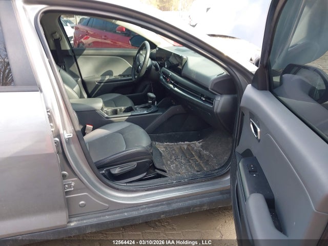 12564424 :رقم المزاد ، 3KPFU4DE0SE115204 vin ، 2025 Kia K4 Ex مزاد بيع