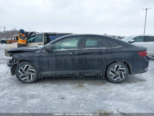 3VWGM7BU5NM019415 Volkswagen Jetta