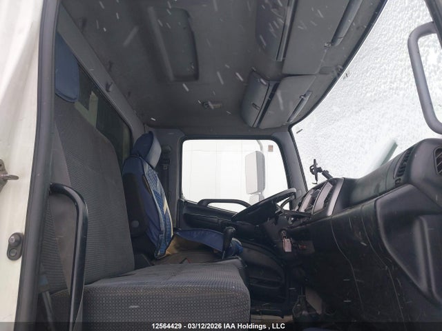 12564429 :رقم المزاد ، 2AYNC6JM6A3S14026 vin ، 2010 Hino Hino 185 مزاد بيع