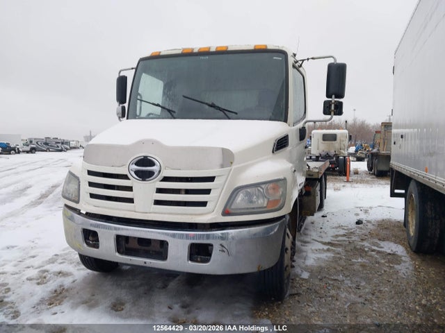 12564429 :رقم المزاد ، 2AYNC6JM6A3S14026 vin ، 2010 Hino Hino 185 مزاد بيع