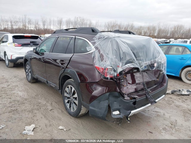 4S4BTDNC8S3104467 Subaru Outback Limited