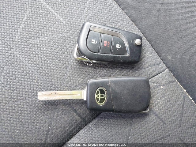 12564436 :رقم المزاد ، 2T3BWRFV7LW052272 vin ، 2020 Toyota Rav4 Le مزاد بيع