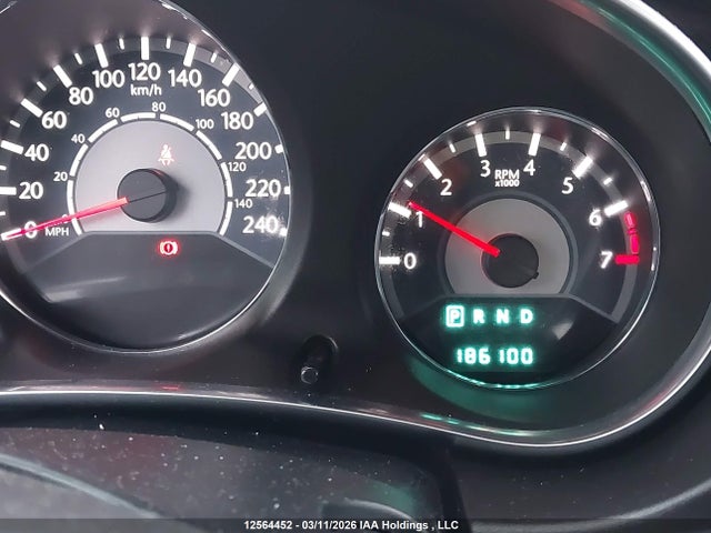 2013 Chrysler 200 Limited მანქანა იყიდება აუქციონზე, vin: 1C3CCBCG4DN773348, აუქციონის ნომერი: 12564452