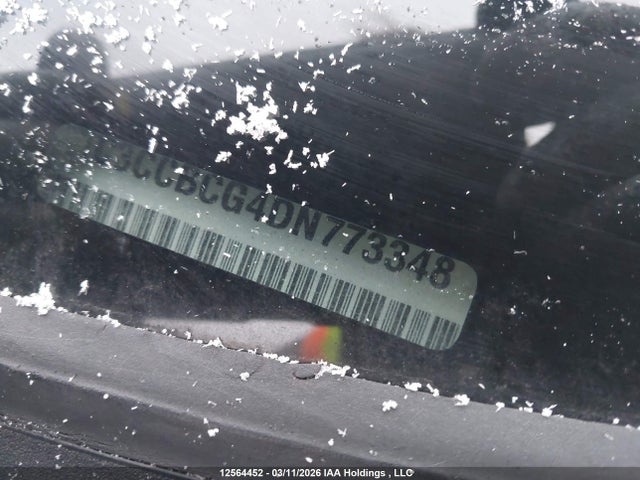 2013 Chrysler 200 Limited მანქანა იყიდება აუქციონზე, vin: 1C3CCBCG4DN773348, აუქციონის ნომერი: 12564452