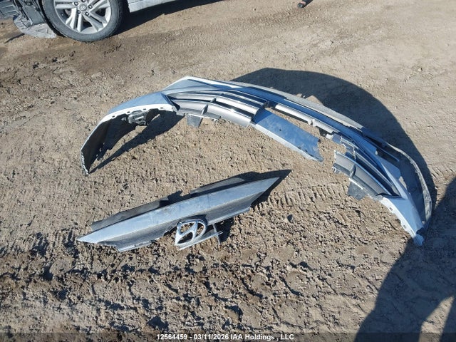KMHD84LF0KU817963 Hyundai Elantra Preferred