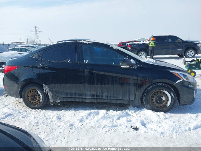 KMHCT4AEXHU245619 Hyundai ACCENT SE