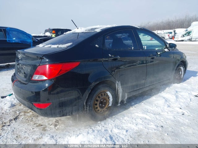 KMHCT4AEXHU245619 Hyundai ACCENT SE