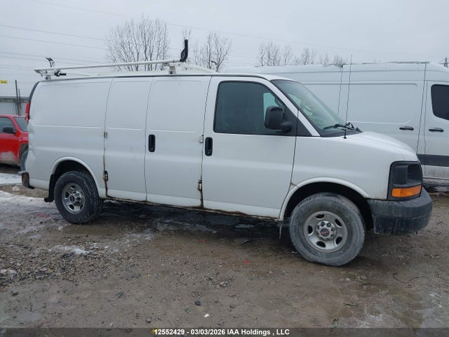 GMC Savana 2500 1wt 2016 1GTW7AFF3G1224715 Image 13