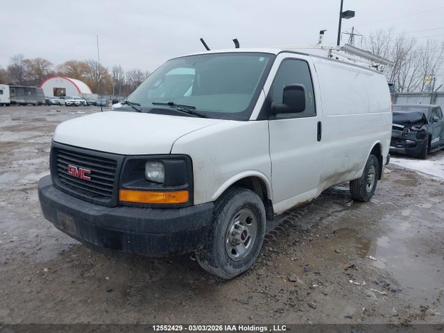 GMC Savana 2500 1wt 2016 1GTW7AFF3G1224715 Image 2