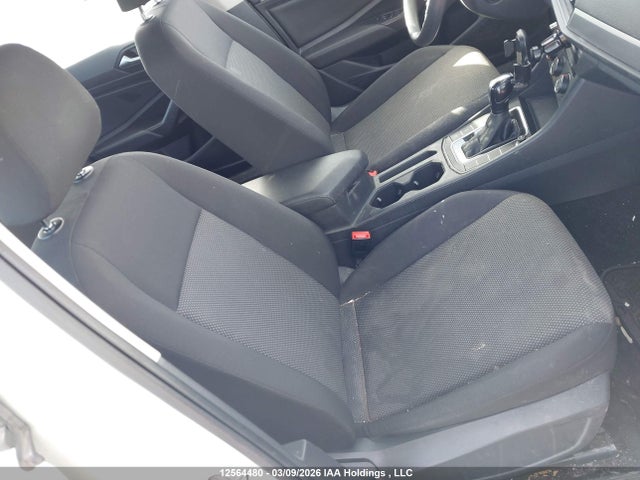 3VWC57BU8KM250428 Volkswagen Jetta S/se/r-line
