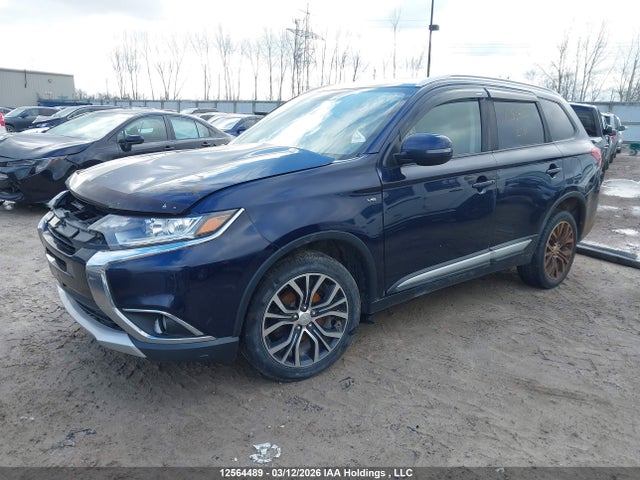 JA4JZ3AX6GZ610685 Mitsubishi Outlander Se