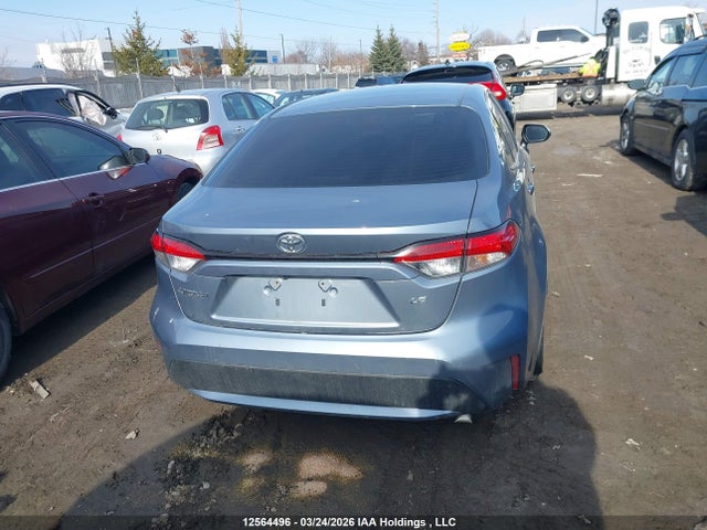 12564496 :رقم المزاد ، 5YFBPMBE6MP251685 vin ، 2021 Toyota Corolla Le مزاد بيع