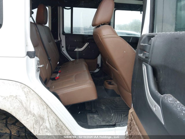 1C4BJWEG1HL677535 Jeep Wrangler Unlimited Sahara