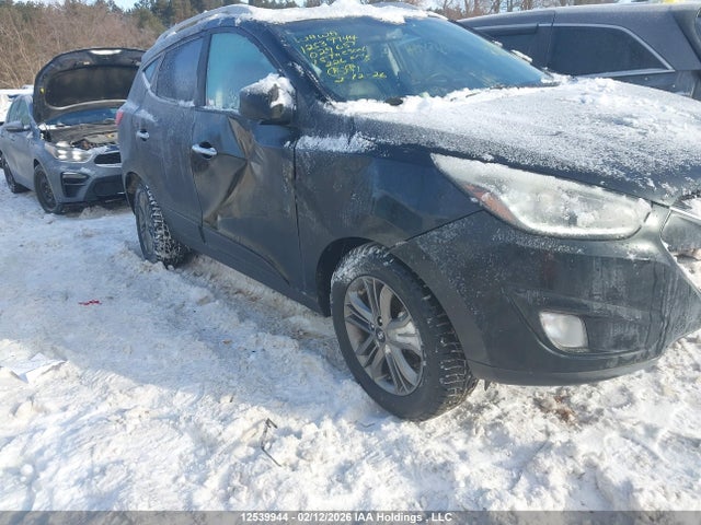 KM8JUCAG5FU029657 Hyundai TUCSON GLS