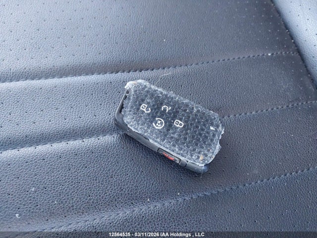 3VV2B7AX2NM066305 Volkswagen TIGUAN SE