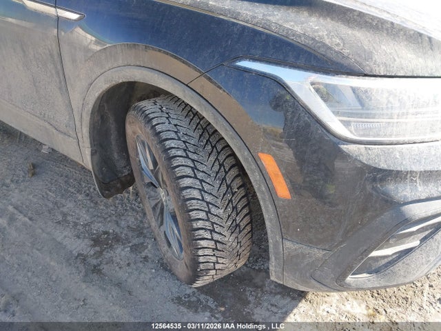 3VV2B7AX2NM066305 Volkswagen TIGUAN SE