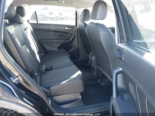 3VV2B7AX2NM066305 Volkswagen TIGUAN SE