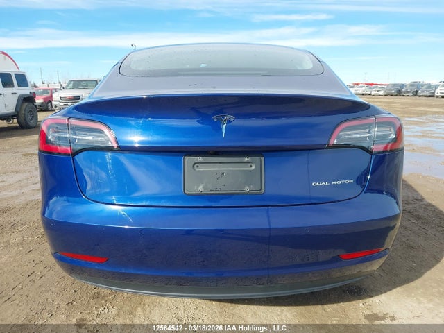 5YJ3E1EB9NF183809 Tesla MODEL 3