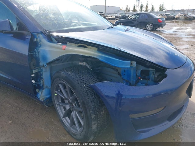 5YJ3E1EB9NF183809 Tesla MODEL 3