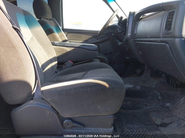 Aukcja sprzedaży 2006 Chevrolet Silverado C2500 Heavy Duty, vin: 1GCHC29U56E275323, numer aukcji: 12564549