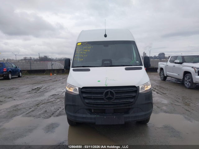 2025 Mercedes-benz Sprinter 2500 მანქანა იყიდება აუქციონზე, vin: W1Y4KCHY7SP792631, აუქციონის ნომერი: 12564550