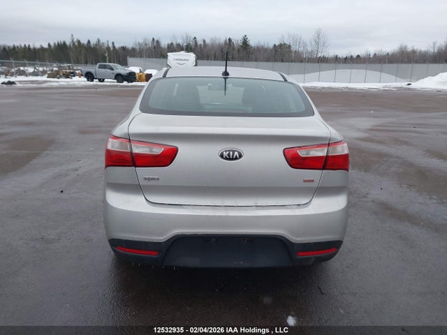 KNADM4A38E6418832 KIA Rio Ex/ex+/lx/lx+/sx