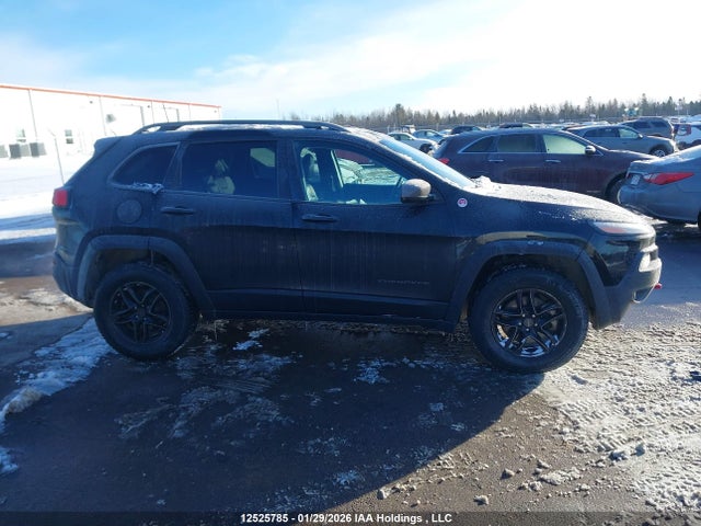 1C4PJMBS2GW223133 Jeep Cherokee Trailhawk