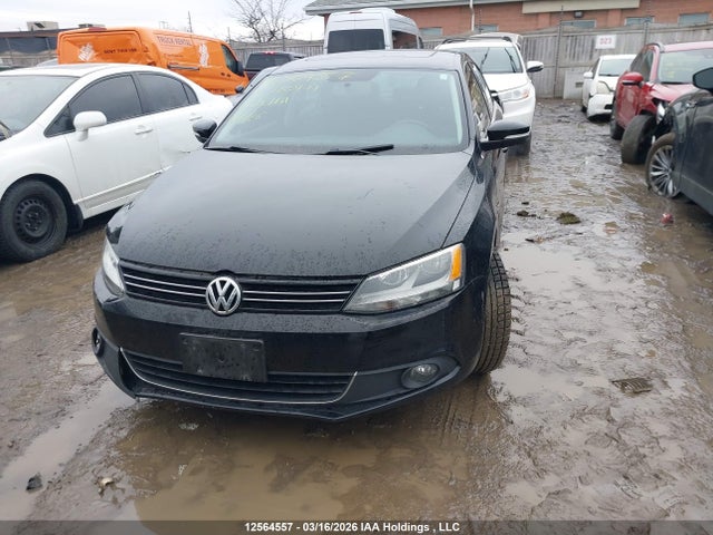 Продажа на аукционе авто 2013 Volkswagen Jetta 2.5l Highline, vin: 3VWLX7AJ5DM420944, номер лота: 12564557