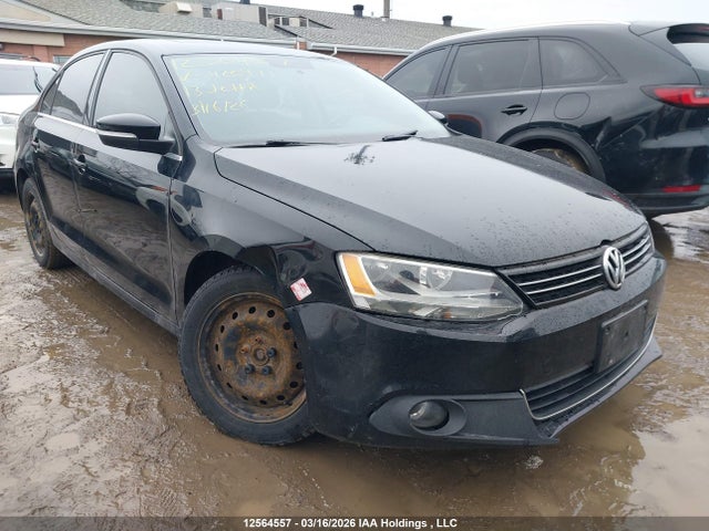 Продажа на аукционе авто 2013 Volkswagen Jetta 2.5l Highline, vin: 3VWLX7AJ5DM420944, номер лота: 12564557