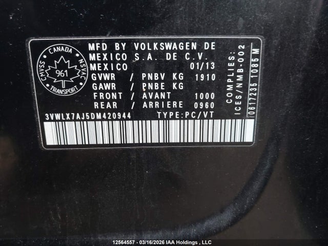 Продажа на аукционе авто 2013 Volkswagen Jetta 2.5l Highline, vin: 3VWLX7AJ5DM420944, номер лота: 12564557