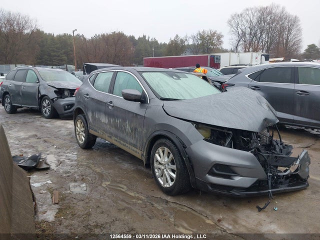 JN1BJ1AW6MW447467 Nissan QASHQAI
