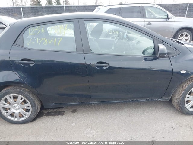 JM1DE1KY1E0178647 Mazda Mazda2 Sport
