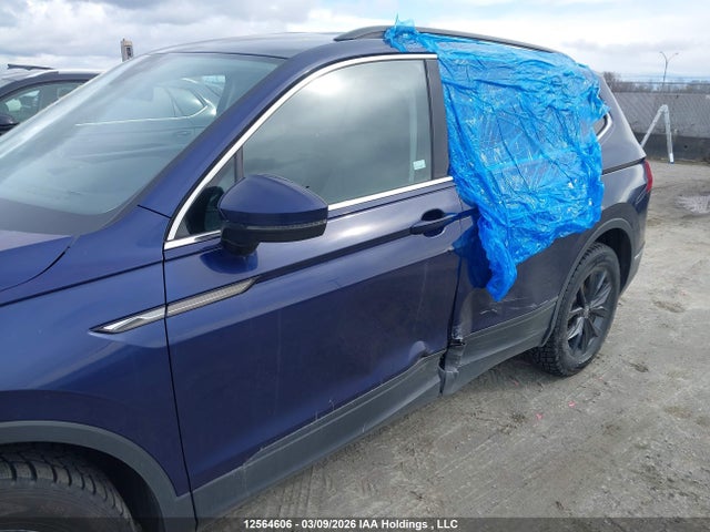 Продажа на аукционе авто 2024 Volkswagen Tiguan Se/wolfsburg, vin: 3VV2B7AX0RM126068, номер лота: 12564606